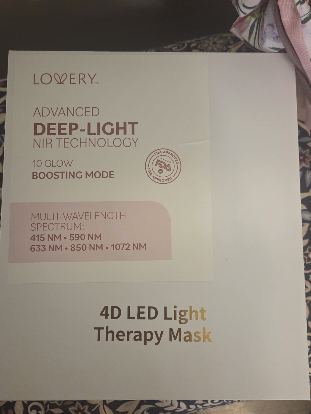 LOVERY 4D LED Light Therapy Mask - Pink - Picture 7 of 10